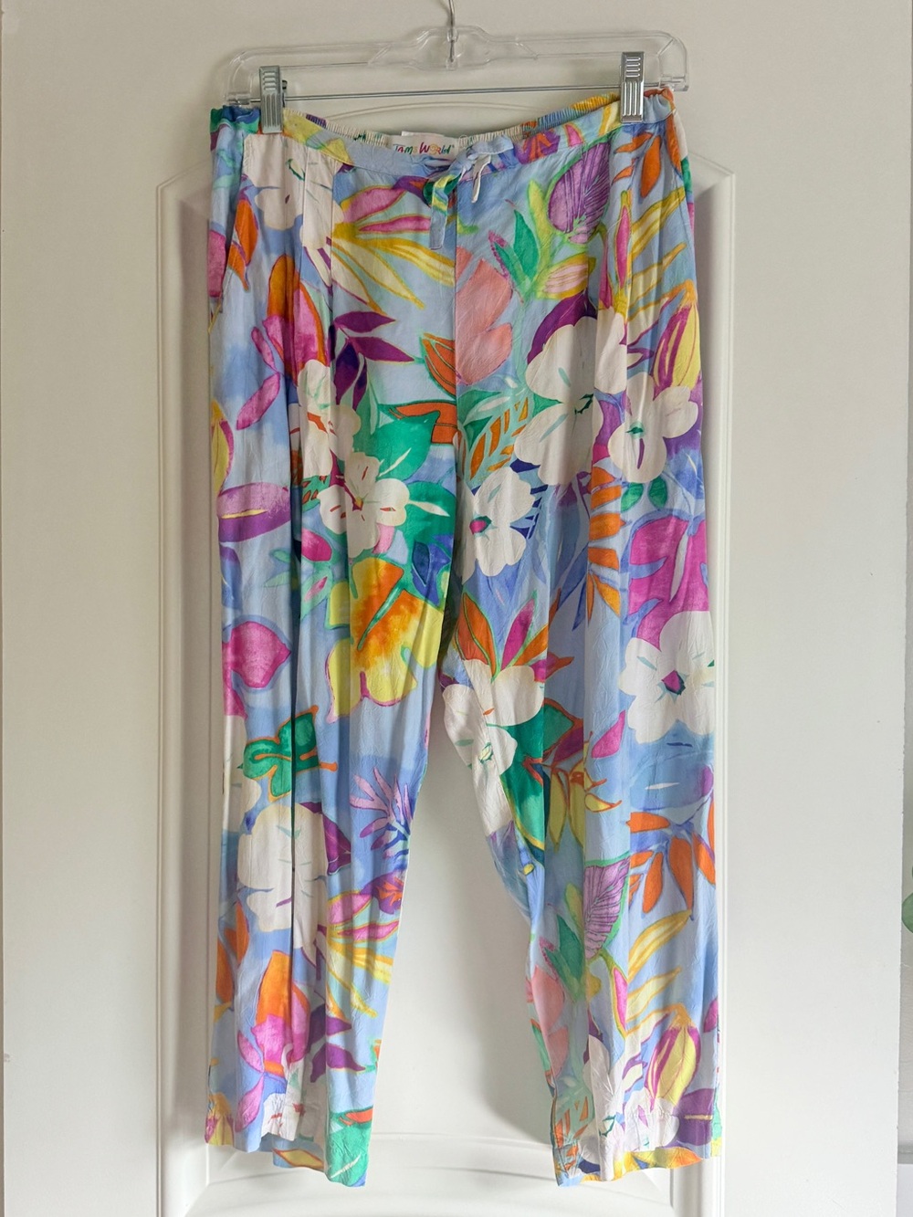 Vintage Jams World Multicolor Tropical Floral Cropped Pants - Blue Base